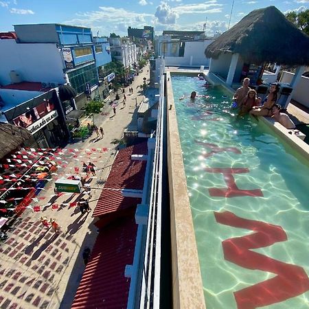 Why Not Rooftop Party Hostel Playa del Carmen Exterior foto